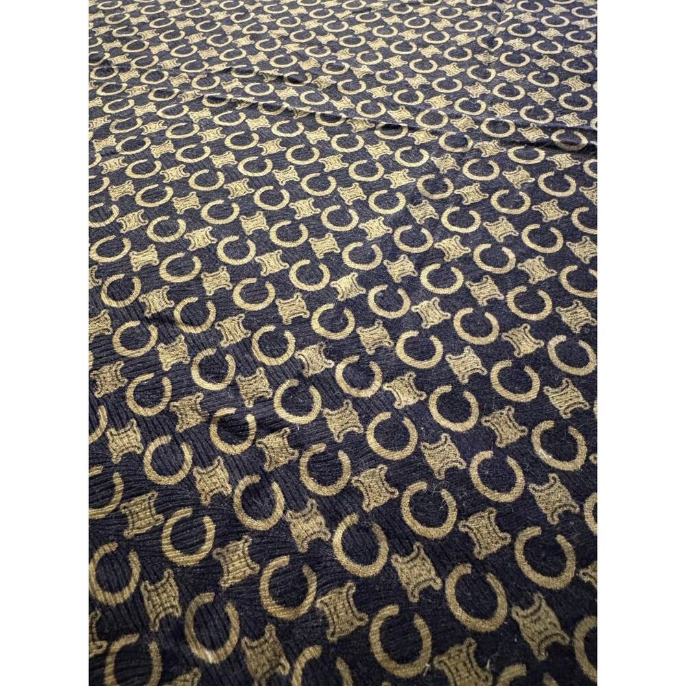 CELINE Vintage Monogram “C” Logo Square Scarf
Navy/Gold 19″ Designer - Picture 3 of 4